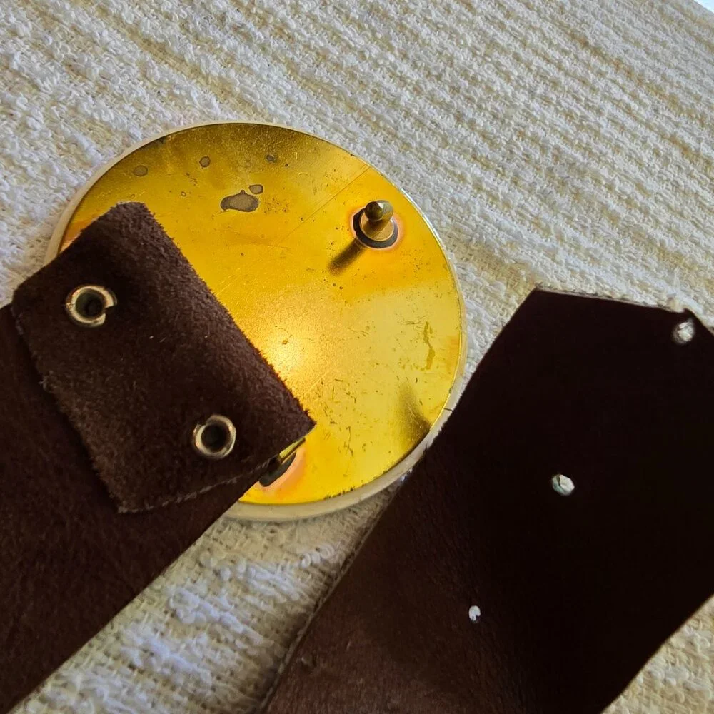 Vintage Sueded Belt with Victorian Romantic Couple Depiction Buckle - Picture 3 of 6